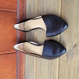 Naturalizer flats
